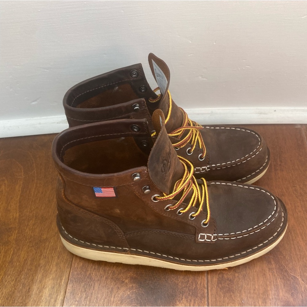 Danner womens bull run moc toe, size 7 in brown